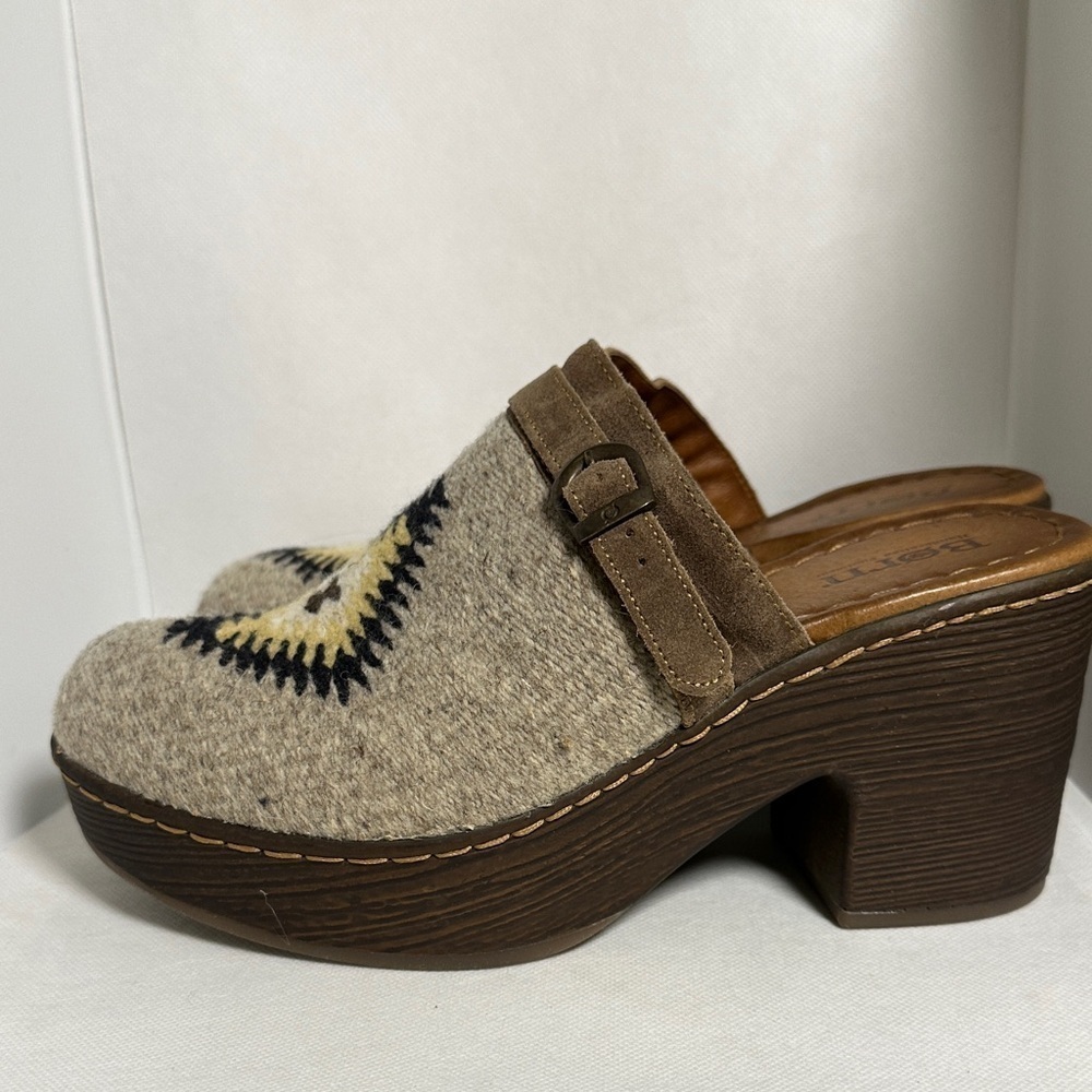 Born Leather and Wool Aztec Pattern Platform Clogs Size 9 / 40 EU - NWOT - Picture 4 of 12